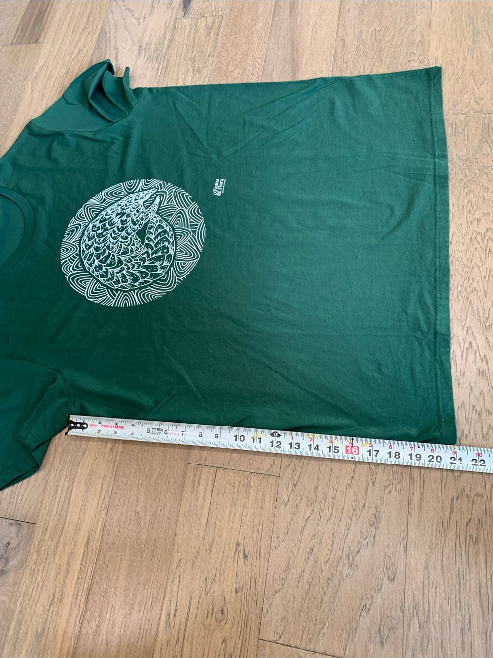 Men's Forest Green Graphic Tee with Circular Pangolin Print Size XXL - Picture 5 of 8